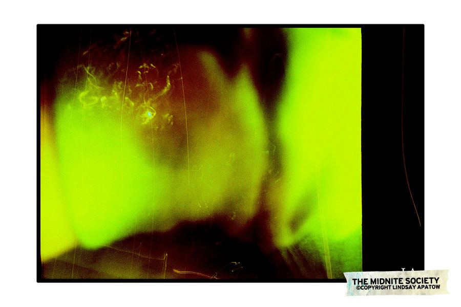 2487524702_c415199bbe_b